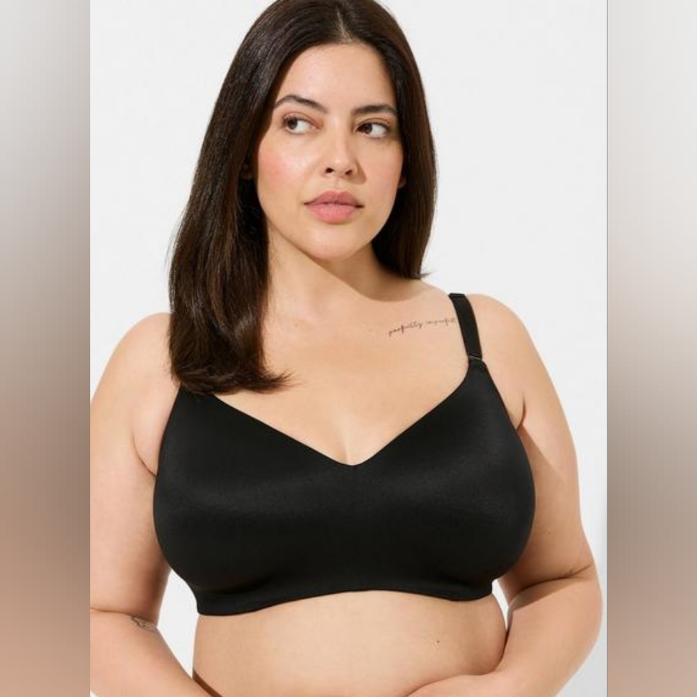 BNWT Torrid Dream Wire-Free Bra, Black Microfiber, 360 Back Smoothing, Size 48C